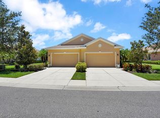 20588 Chestnut Ridge Dr, North Fort Myers, FL 33917