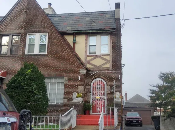 3239 Fish Ave, Bronx, NY 10469