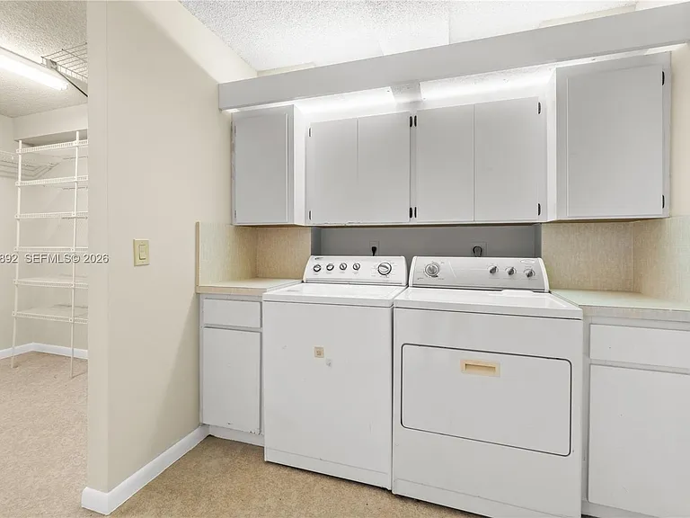 3650 Whitehall Dr #305 — Photo 17