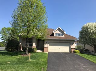 18471 Farmstead Cir, Eden Prairie, MN 55347