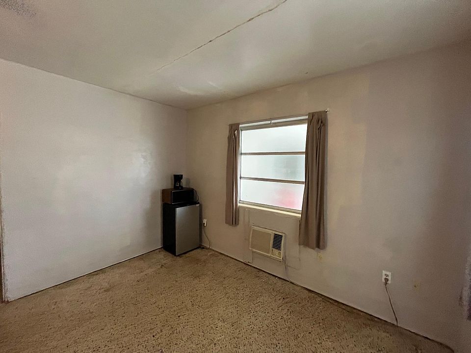 2nd image of 6480 Miami Dr #104