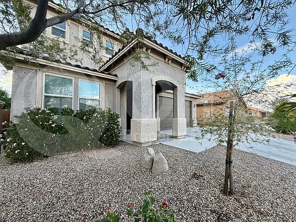 3rd image of 12295 N Old Mill Pl
