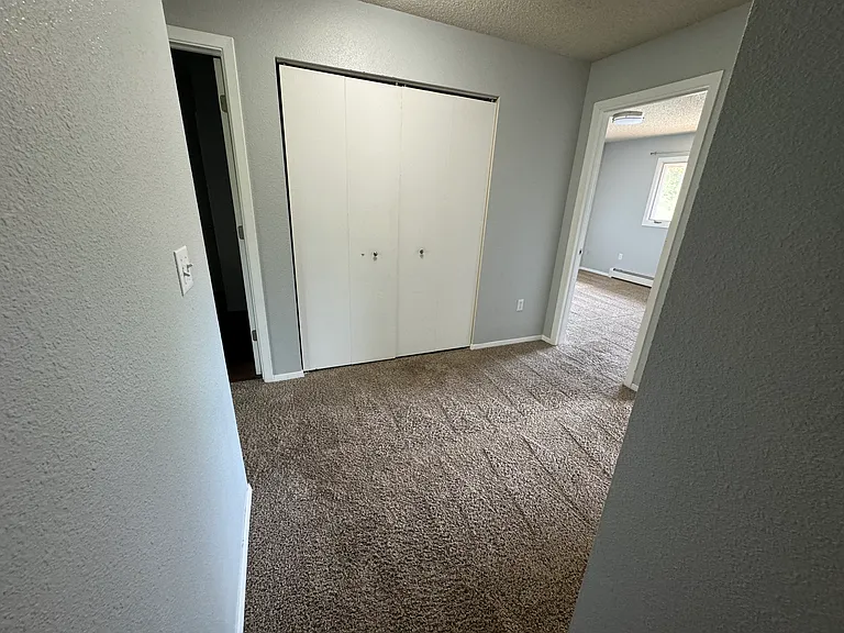 7820 Raymar Cir — Photo 15
