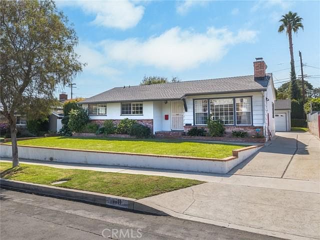 1st image of 1611 W Ofarrell St
