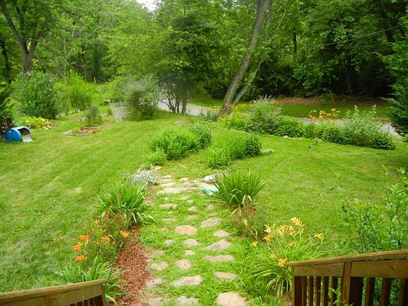 Huge Front Yard