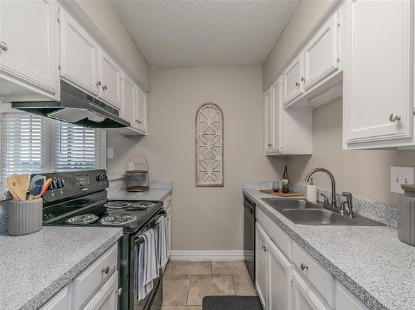 7731 N College Cir #7752A