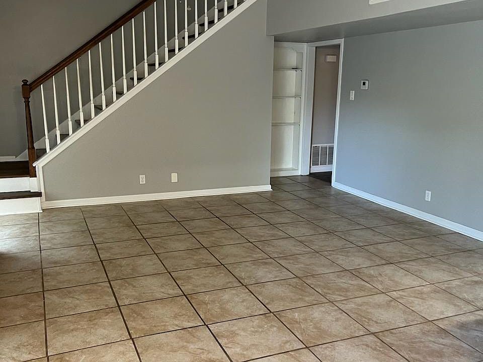 1st image of 6111 Stirrup Ln
