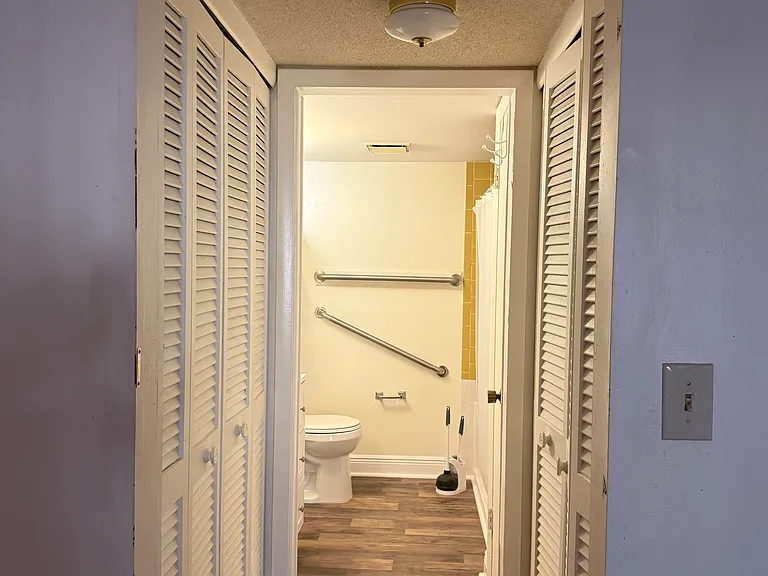 681 Midway Dr #A — Photo 9