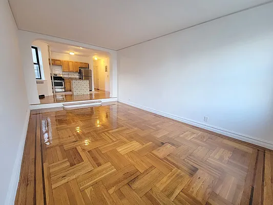 Rented by Bruma Realty LLC | media 1