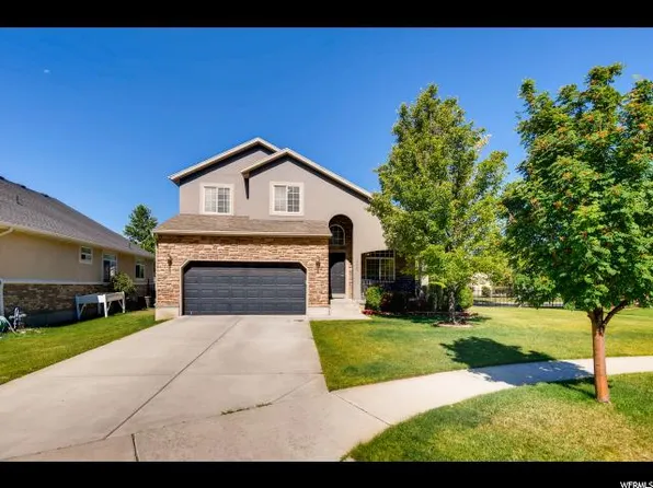 10627 N Avalon St, Cedar Hills, UT 84062