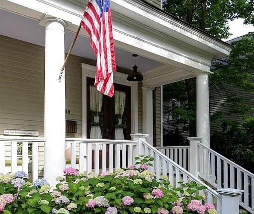 02 200 South Peterson Avenue  Gulicks