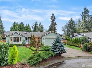 8042 Parkridge Dr SE, Tumwater, WA 98501