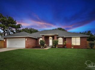 1960 Amhurst Ct, Navarre, FL 32566