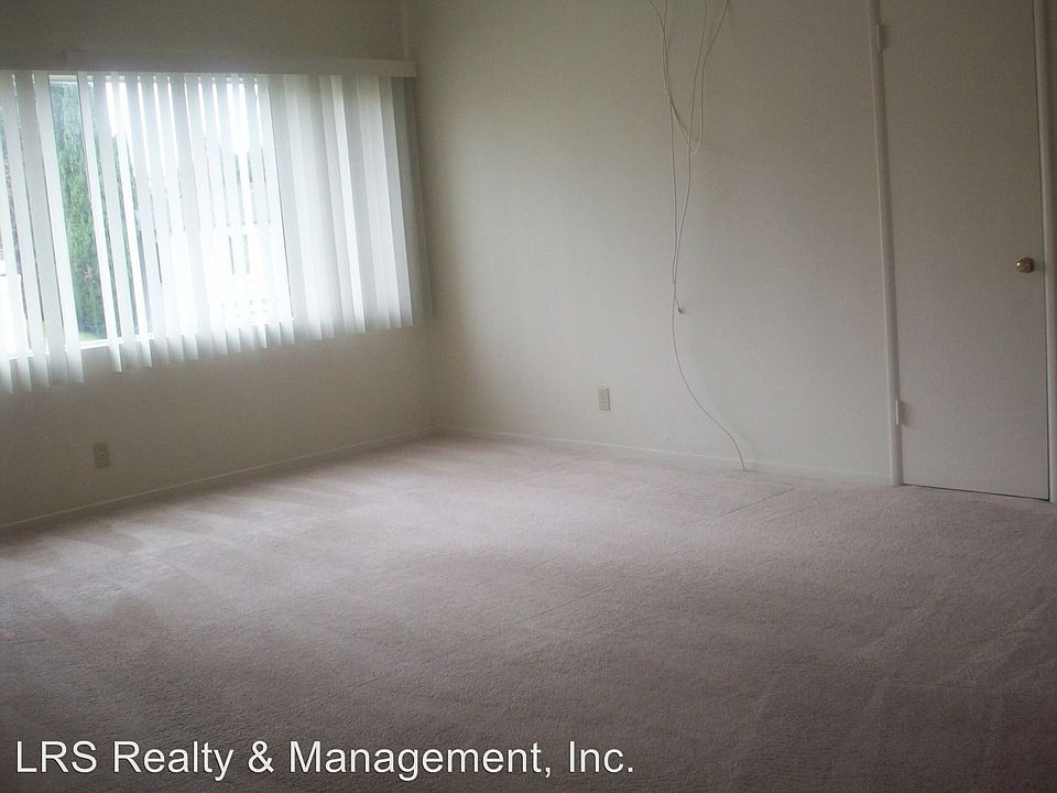 2nd image of 7015 Glasgow Ave