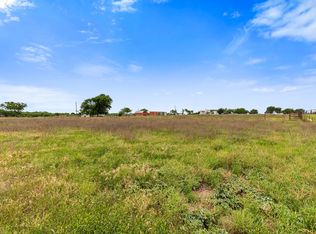 729 Twin Bends Rd, Crawford, TX 76638