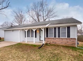 31 Pheasant Ln, Saint Peters, MO 63376