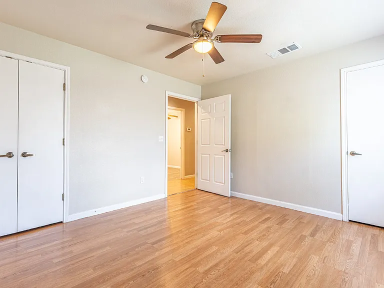 3727 Aragon Dr — Photo 19