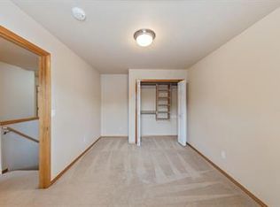 261 Oliver Ct, Dundee, OR 97115