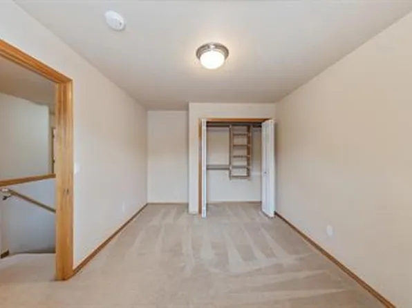261 Oliver Ct, Dundee, OR 97115