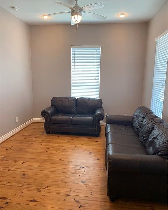 5723 Maco St, Galveston, TX 77551 Zillow