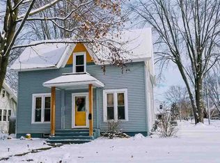 612 Nassau St, New London, WI 54961