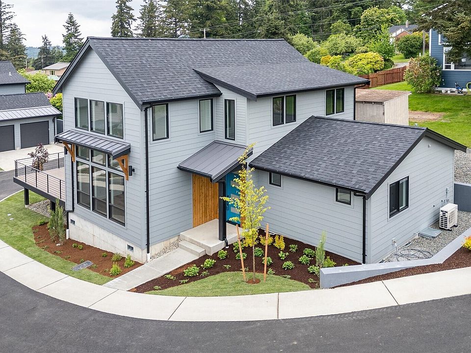 1st image of 1110 Divine Lane