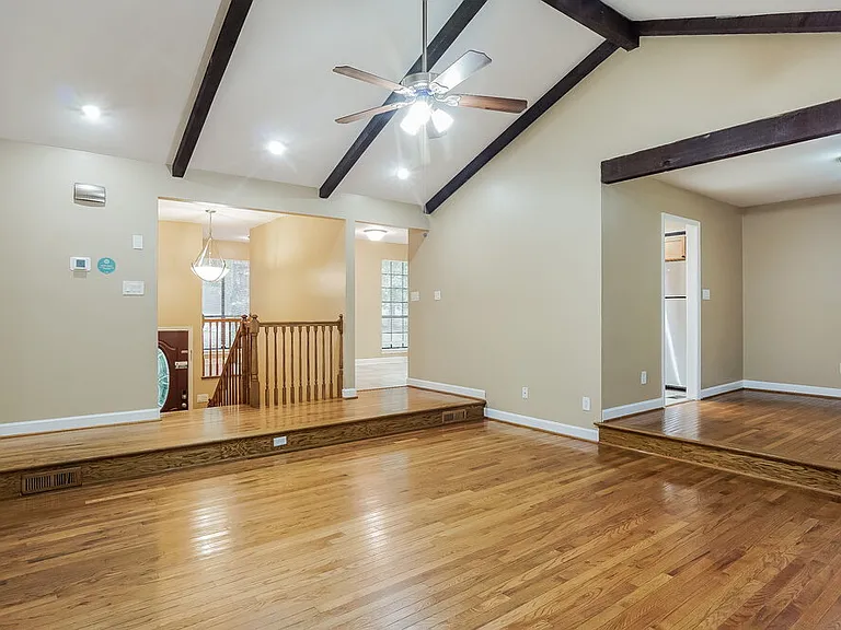 116 Mountain Pkwy — Photo 5