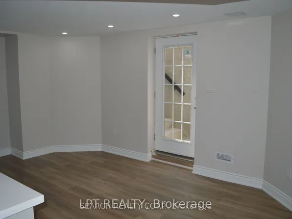 795 Bessy Trl #Basement, Milton, ON L9T 0G5