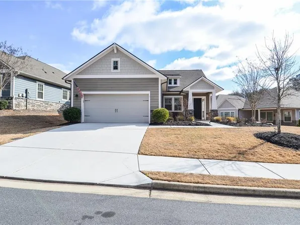 765 Calbert Cir, Marietta, GA 30064