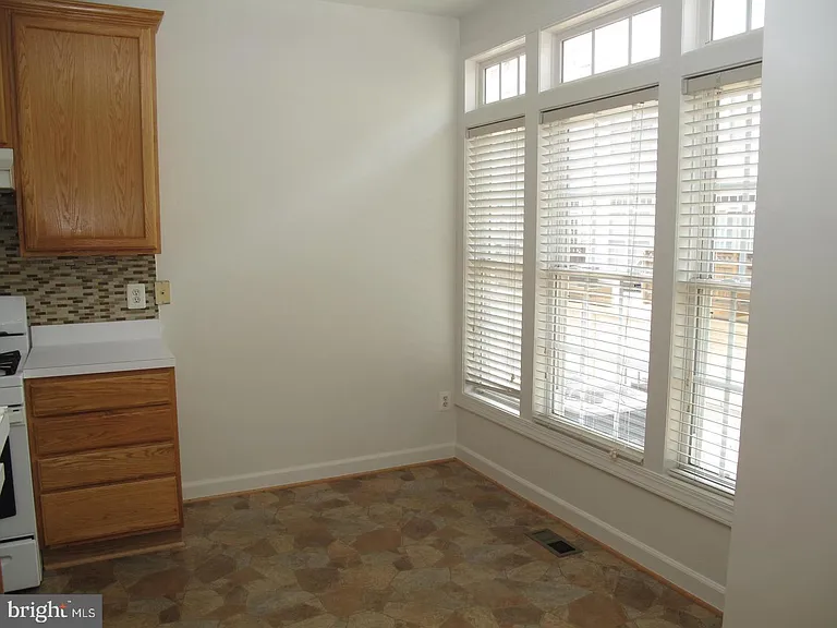 8176 Skelton Cir — Photo 5