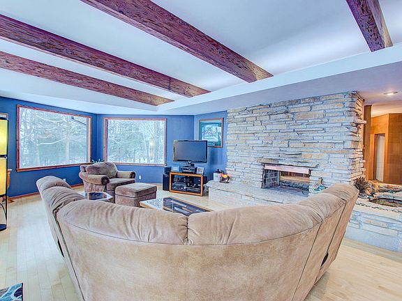 3rd image of 10412 W Sunset Woods Ln