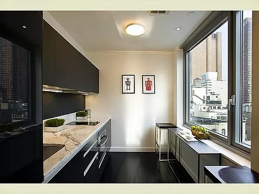 Sold by Stribling | media 5