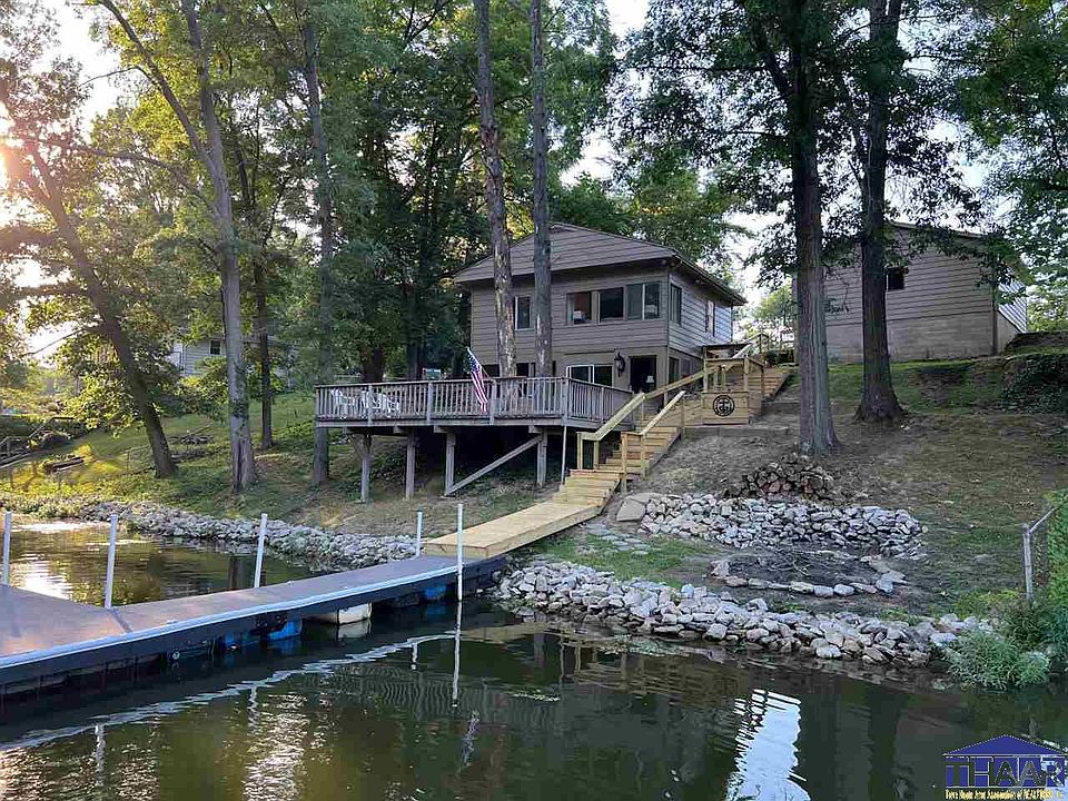 1st image of 4375 E Darrow Dr