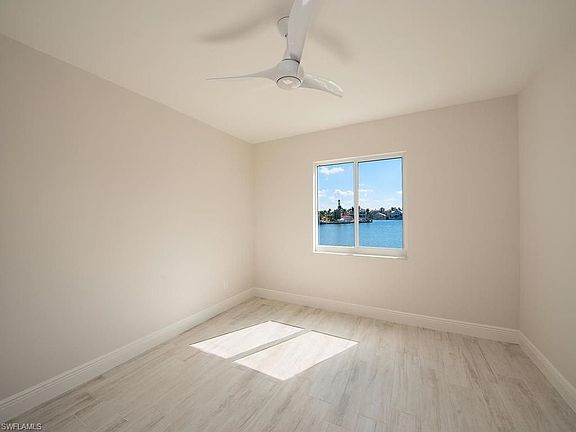 5th image of 10682 Gulf Shore Dr APT 103