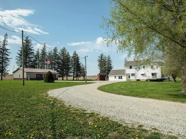 1614 Badger Ave, Plainfield, IA 50666