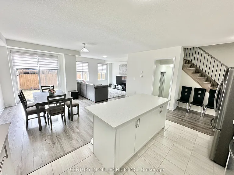 25 Harwood St — Photo 9