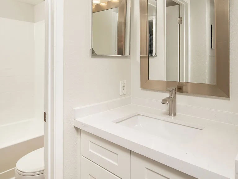 The Naya Apartments — Photo 6