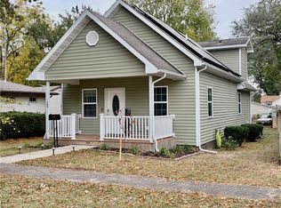 705 Marion Ave, Mattoon, IL 61938