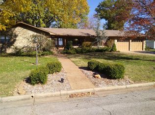 721 Jennison Pl, Carthage, MO 64836