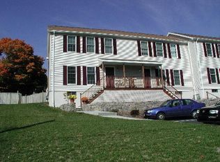 226 Castle Ave #226, Fairfield, CT 06430