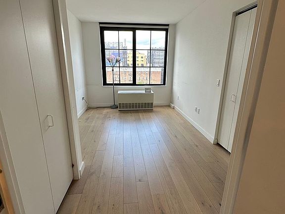 5th image of 144-47 Northern Blvd #7