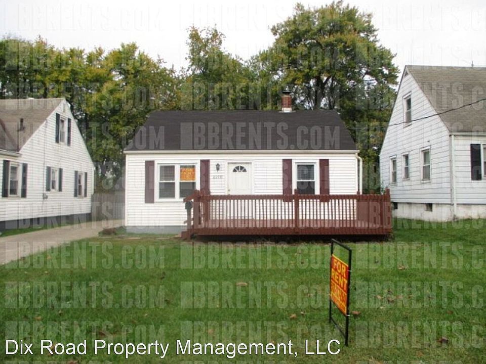 1st image of 2208 Lamberton St