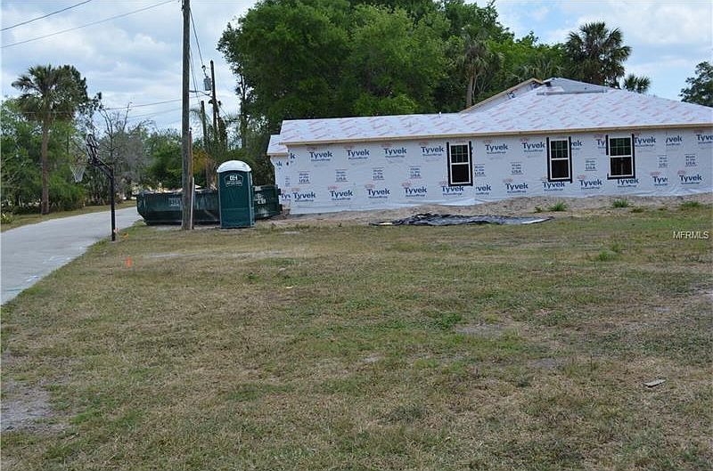 1st image of 540 1st St