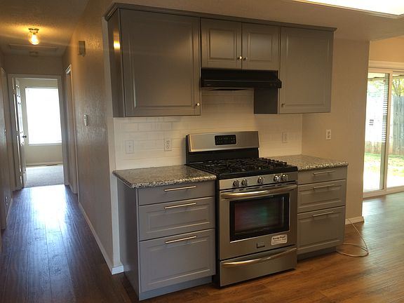 5th image of 6516 NW 130th St