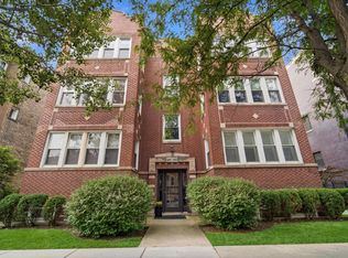 2449 W Foster Ave #2E, Chicago, IL 60625