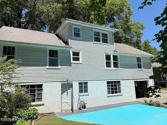 5th image of 910 Summers Dr