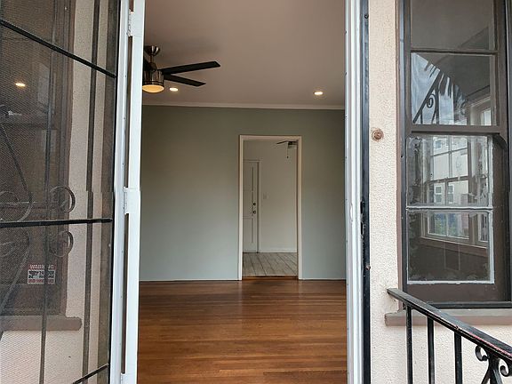 3rd image of 126-132 Bonito Ave #128