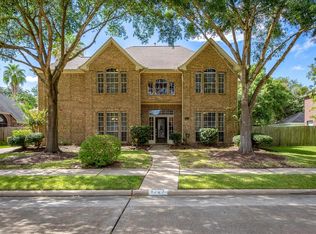 1727 Evergreen Ln, Seabrook, TX 77586