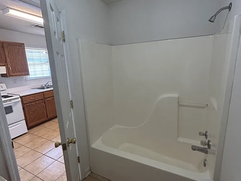103 Taylor Meadows Dr #105 — Photo 6