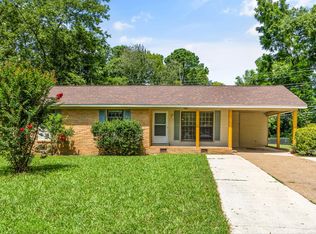 2111 Shady Lane Cir NW, Huntsville, AL 35810